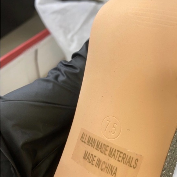 Silver Glitter Ankle Strap Chunky Heel Pumps | Size 7.5 | Wedding Party - Picture 4 of 5